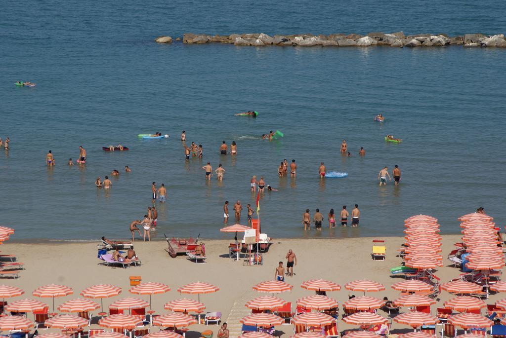 Casa Vacanze Villa Spina San Benedetto del Tronto Exteriér fotografie